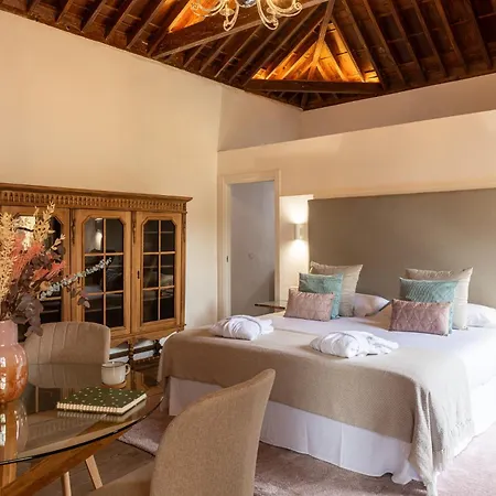 Hotel La Casa De La Camelia