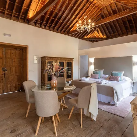 La Casa De La Camelia * La Laguna (Tenerife)