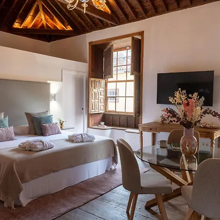 La Casa De La Camelia Hotel