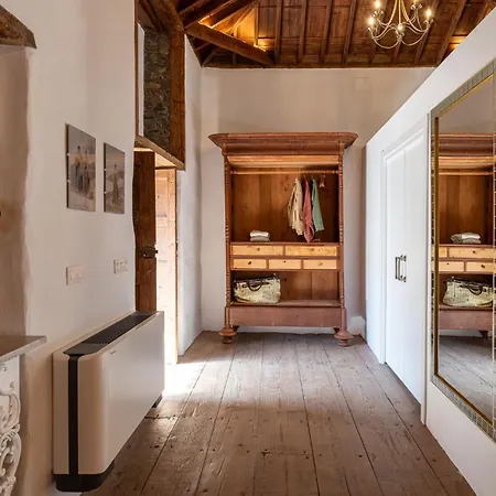 La Casa De La Camelia Hotel