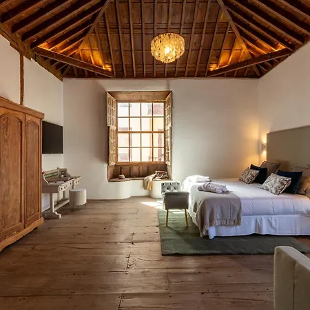 La Casa De La Camelia Hotel