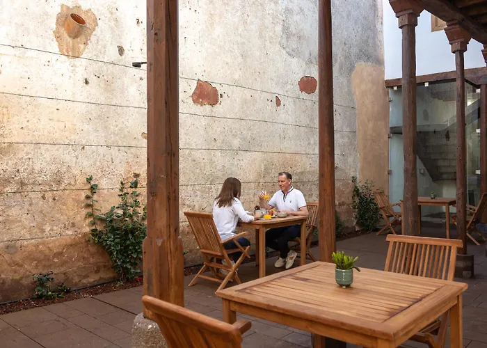 La Casa De La Camelia La Laguna (Tenerife)