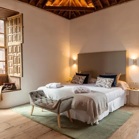 La Casa De La Camelia *