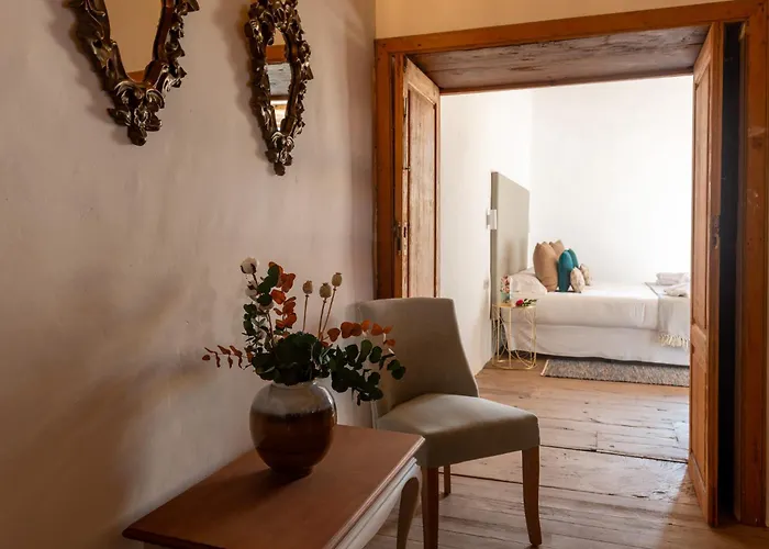 La Casa De La Camelia