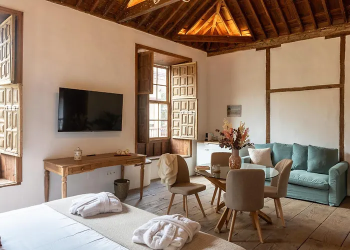 La Casa De La Camelia